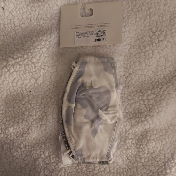 Adult Contour Mask with Filter Pocket (3-Pack) - Picture 7 of 7